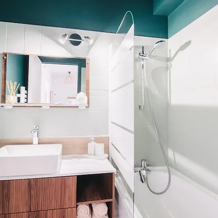 Rose Mer, A 20 Metres De La Avec Parking Prive Et Balcon, Animal Accepte דירה וימרה