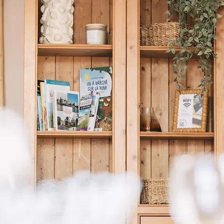 Rose Mer, A 20 Metres De La Avec Parking Prive Et Balcon, Animal Accepte וימרה