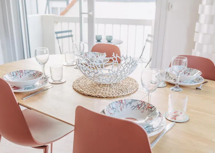 Rose Mer, A 20 Metres De La Avec Parking Prive Et Balcon, Animal Accepte Apartment Wimereux